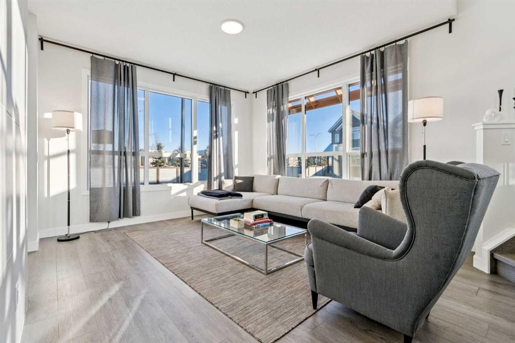 101 Lavender Manor Se, Calgary, AB - Indoor