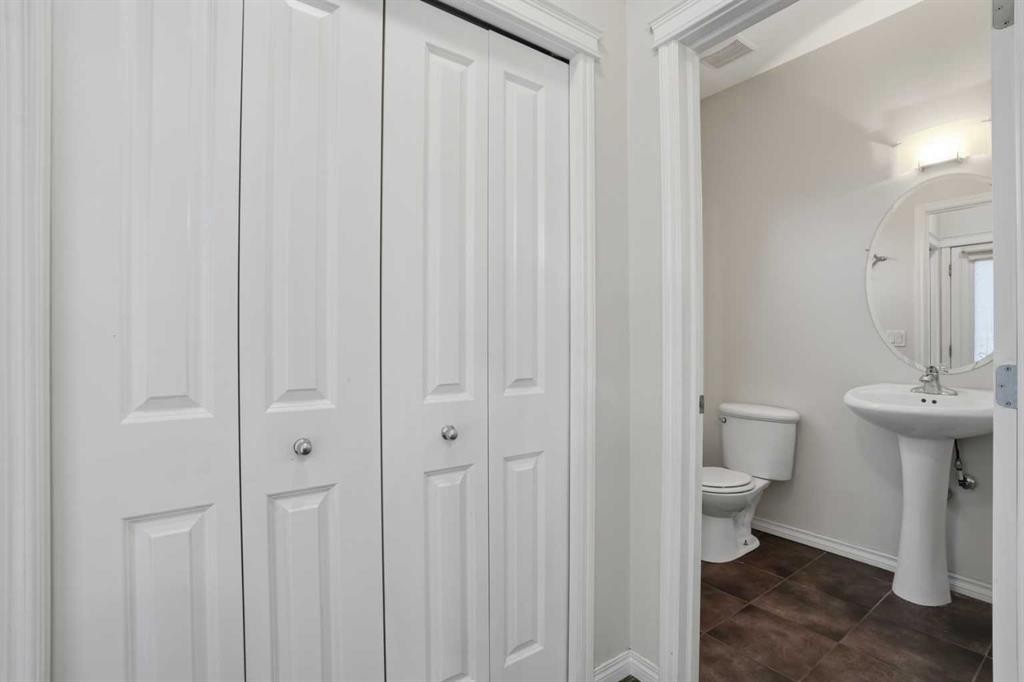 8 Taralake Way Ne, Calgary, AB - Indoor Photo Showing Bathroom