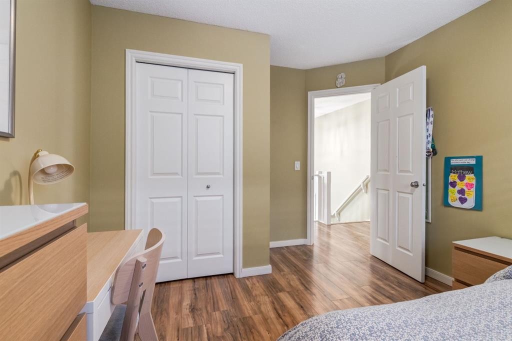 82 Cranwell Common Se, Calgary, AB - Indoor Photo Showing Bedroom