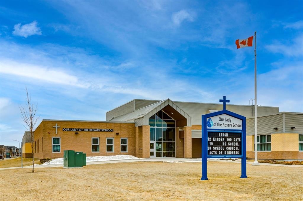 82 Cranwell Common Se, Calgary, AB - Outdoor