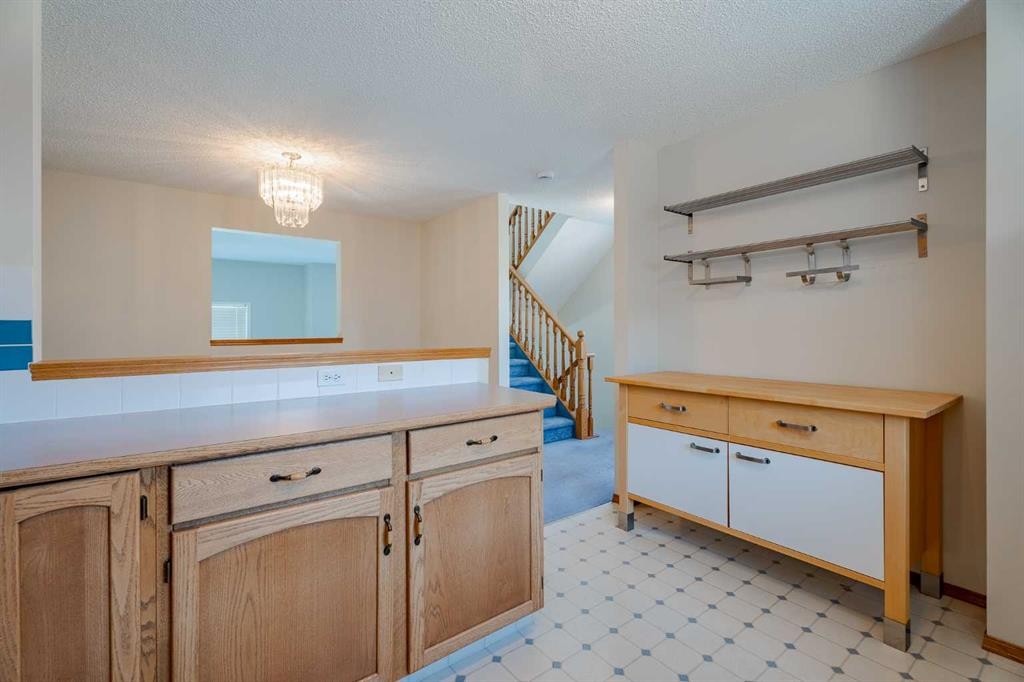 203 Anderson Grove Sw, Calgary, AB - Indoor