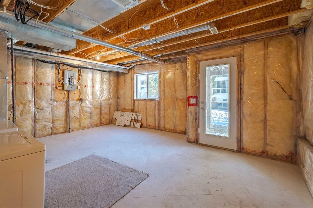 203 Anderson Grove Sw, Calgary, AB - Indoor Photo Showing Basement