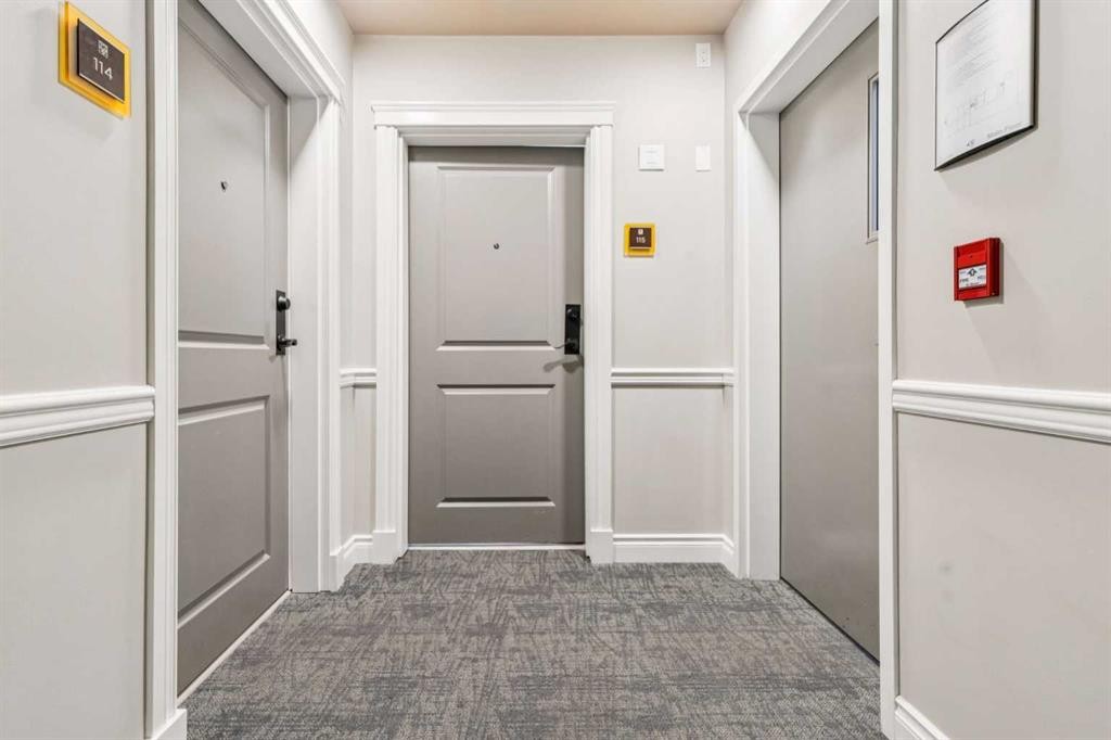 115-10 Mahogany Mews Se, Calgary, AB - Indoor Photo Showing Other Room