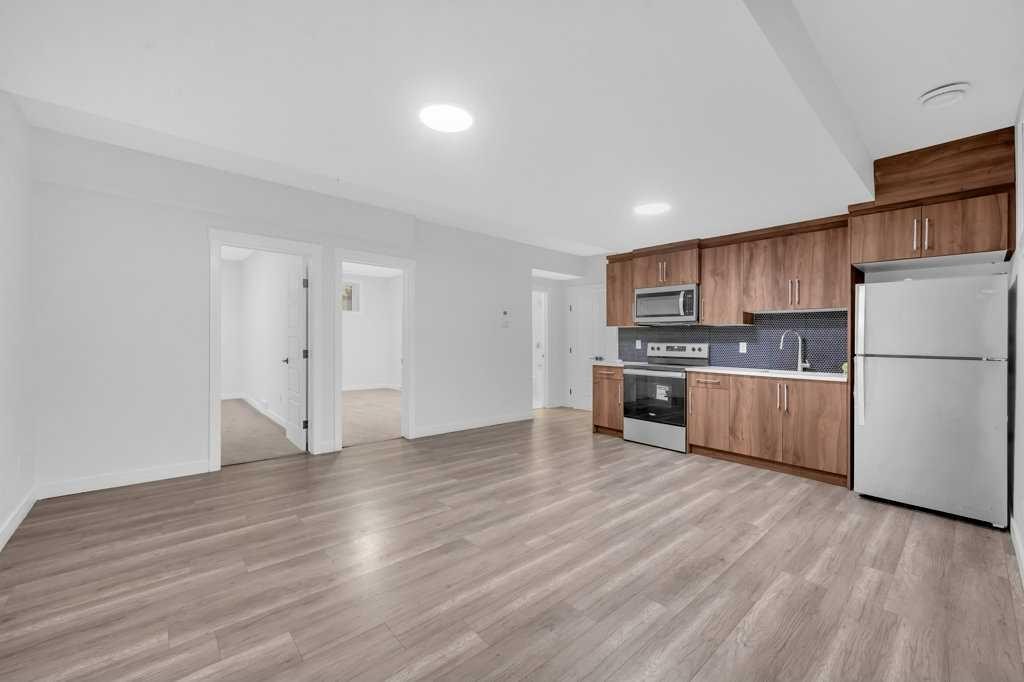 95 Saddlepeace Way Ne, Calgary, AB - Indoor Photo Showing Kitchen