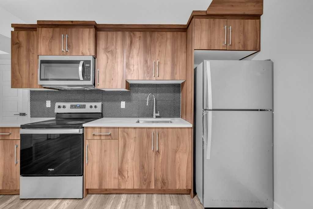 95 Saddlepeace Way Ne, Calgary, AB - Indoor Photo Showing Kitchen