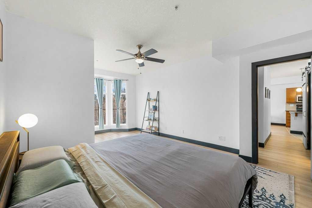 306-2307 14 Street Sw, Calgary, AB - Indoor Photo Showing Bedroom