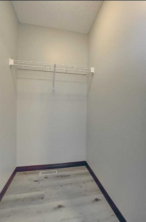 7 Panora Square Nw, Calgary, AB