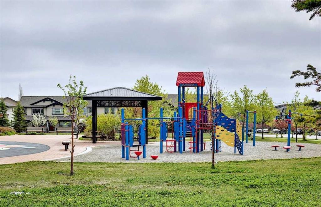 7 Panora Square Nw, Calgary, AB