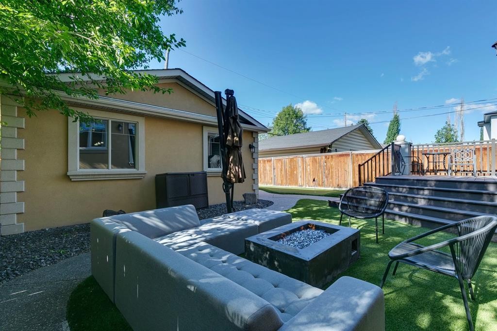 2609 7 Avenue Nw, Calgary, AB - Outdoor With Deck Patio Veranda
