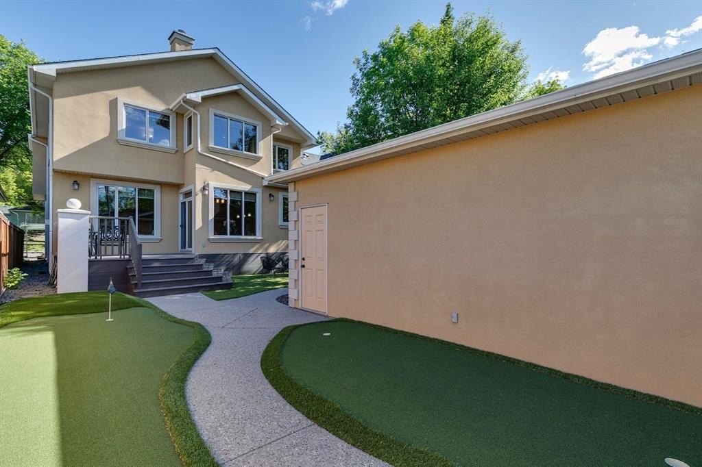 2609 7 Avenue Nw, Calgary, AB - Outdoor