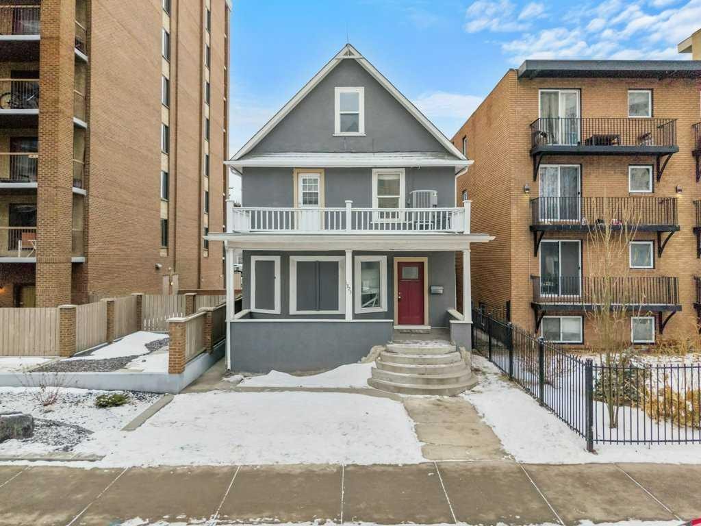 1023 12 Avenue Sw, Calgary, AB - Outdoor With Facade