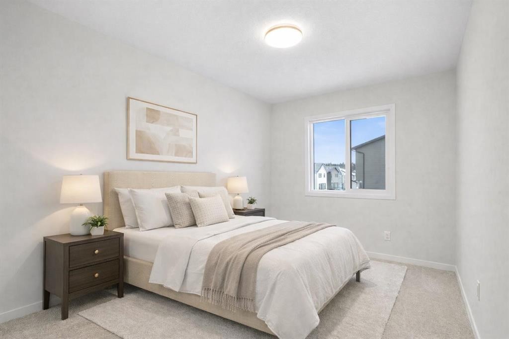 107 Royston Way Nw, Calgary, AB - Indoor Photo Showing Bedroom