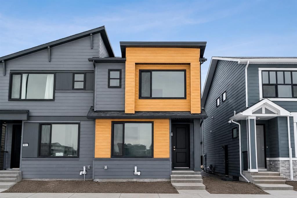 107 Royston Way Nw, Calgary, AB - Outdoor