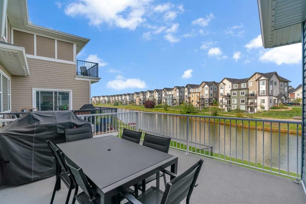 1315 Bayside Drive Sw, Airdrie, AB - Outdoor With Exterior