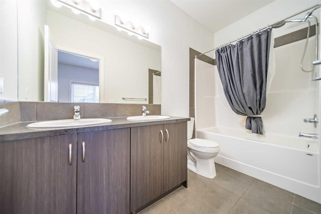 234 Cranston Way Se, Calgary, AB - Indoor Photo Showing Bathroom