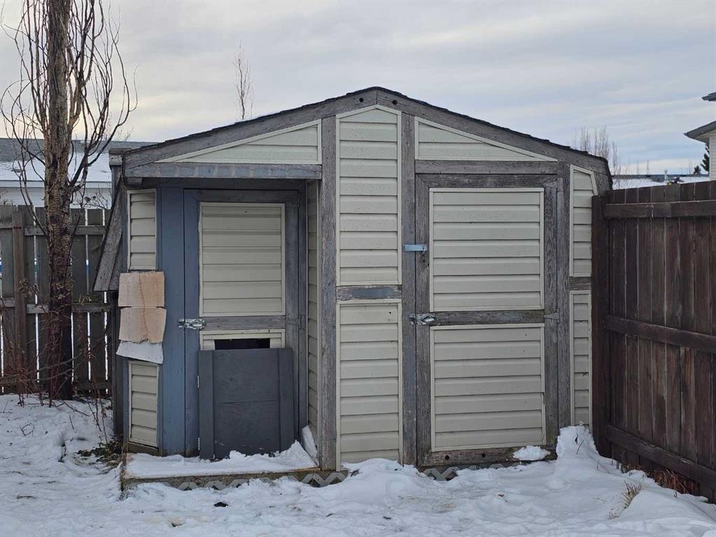1808 Strathcona Bay, Strathmore, AB - Outdoor With Exterior
