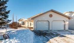 5412 61 Avenue Olds, AB T4H 1V3