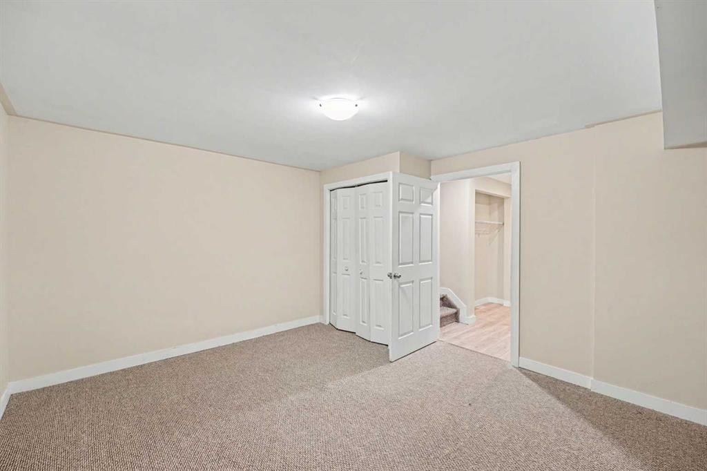 14 Skyview Point Link Ne, Calgary, AB - Indoor Photo Showing Other Room