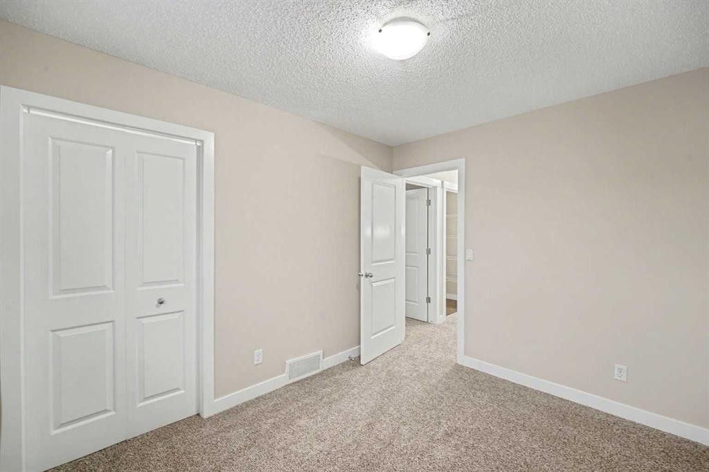 14 Skyview Point Link Ne, Calgary, AB - Indoor