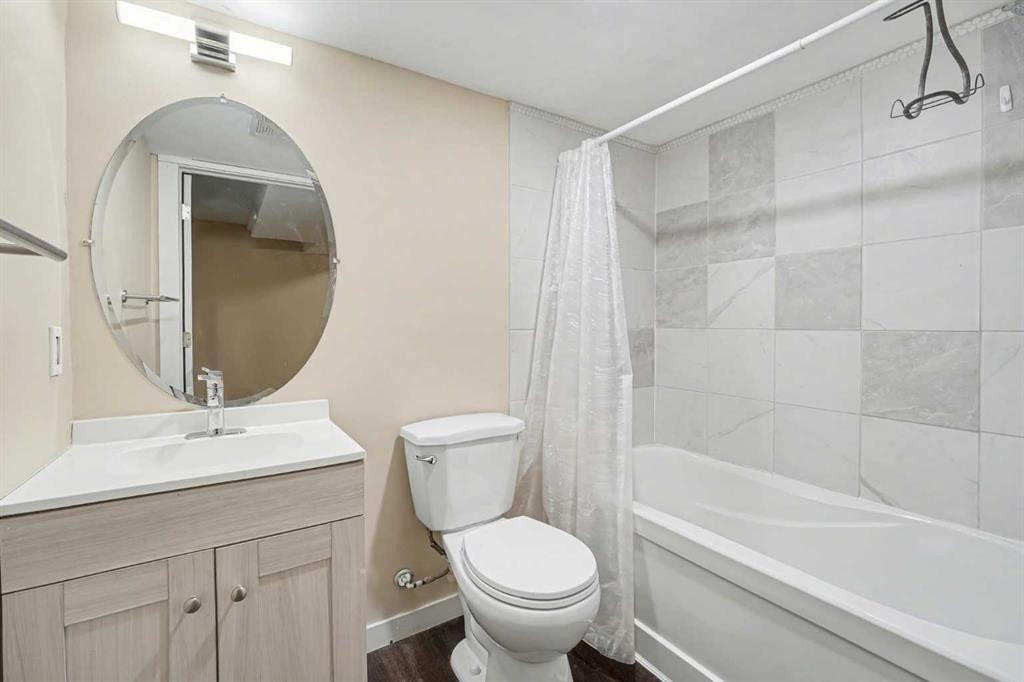14 Skyview Point Link Ne, Calgary, AB - Indoor Photo Showing Bathroom