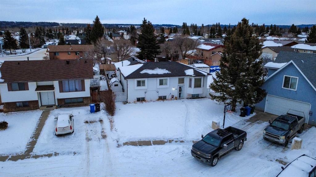 128 10 Avenue Ne, Sundre, AB - Outdoor