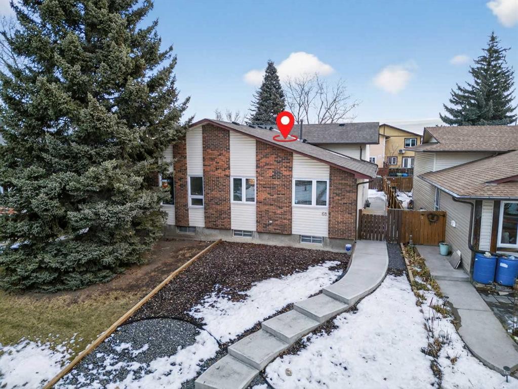 68 Cedarwood Hill Sw, Calgary, AB - Outdoor