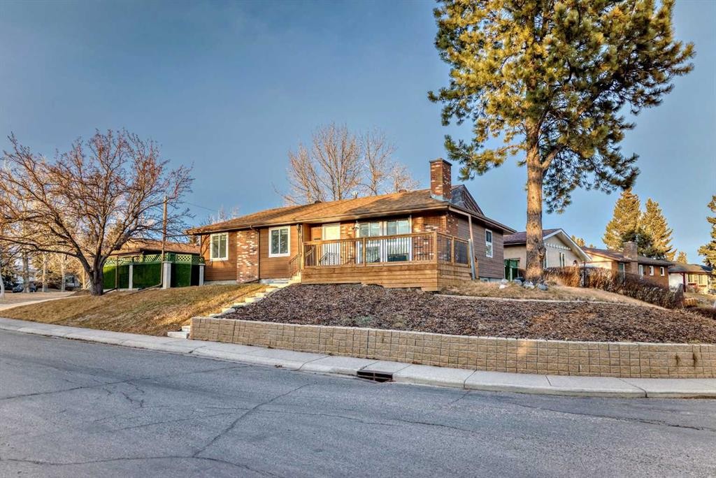 304 Huntbourne Hill Ne, Calgary, AB - Outdoor