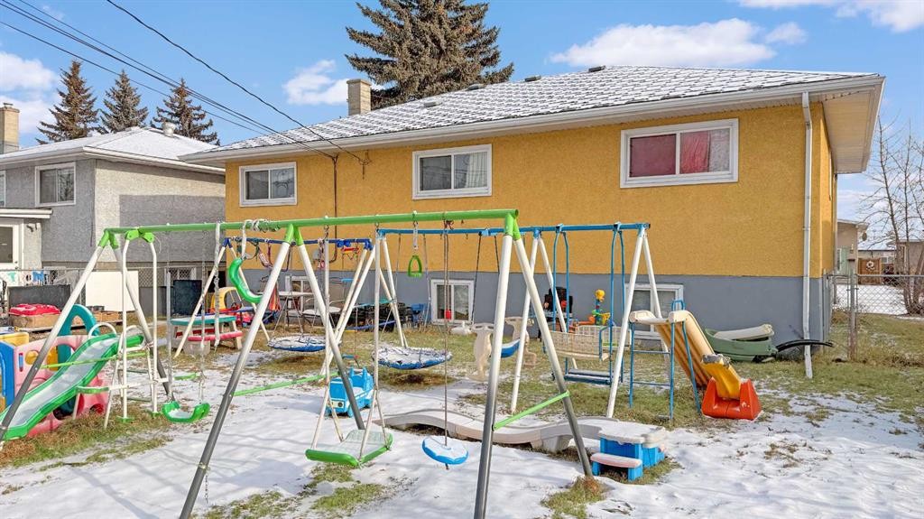 1827 39 Street Se, Calgary, AB