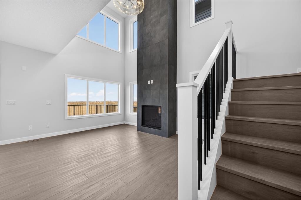 93 Walgrove Bay Se, Calgary, AB - Indoor Photo Showing Other Room