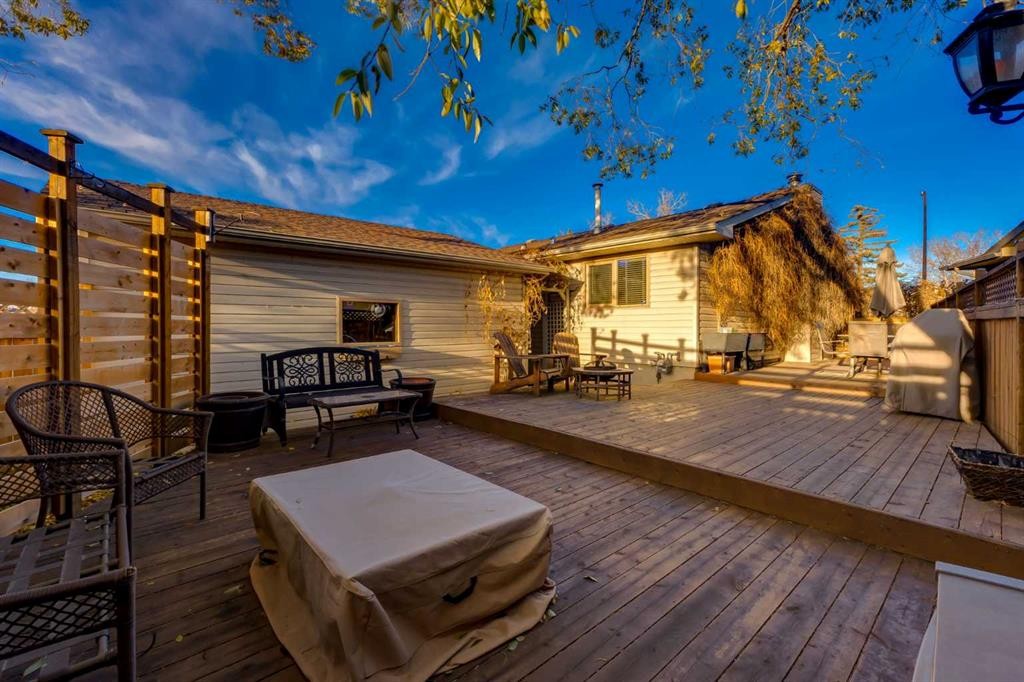 21 Midridge Green Se, Calgary, AB - Outdoor With Deck Patio Veranda