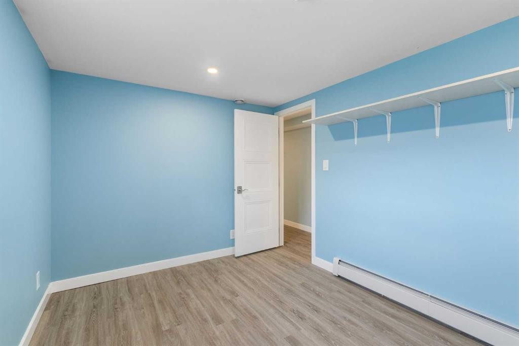 380 Maddock Crescent Ne, Calgary, AB - Indoor Photo Showing Other Room