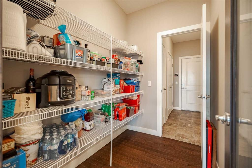 355 Evanston Way Nw, Calgary, AB - Indoor With Storage