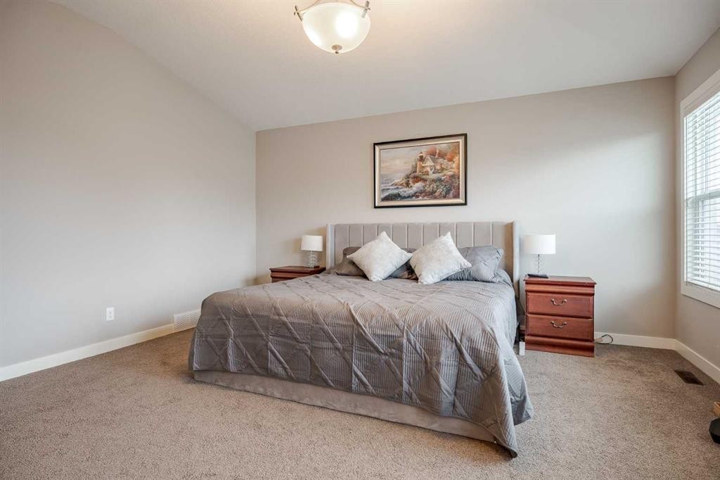 355 Evanston Way Nw, Calgary, AB - Indoor Photo Showing Bedroom