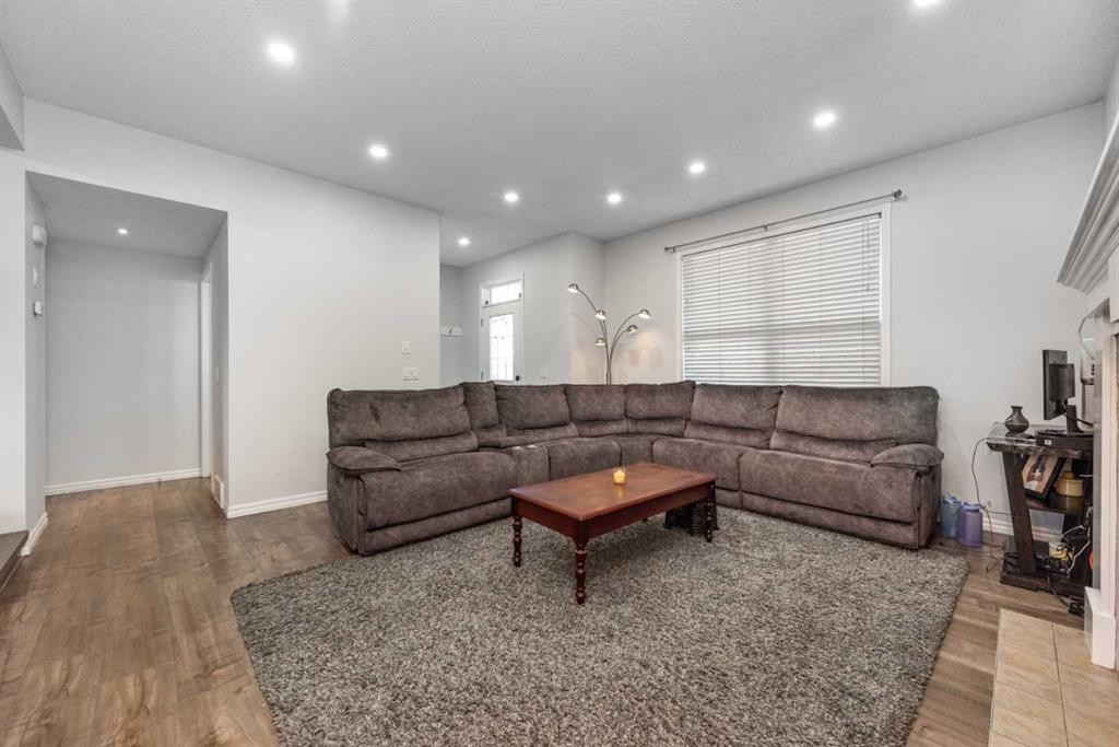 185 Skyview Ranch Drive Ne, Calgary, AB - Indoor