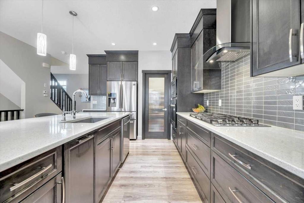 81 Legacy Woods Place Se, Calgary, AB - Indoor Photo Showing Kitchen With Stainless Steel Kitchen With Upgraded Kitchen