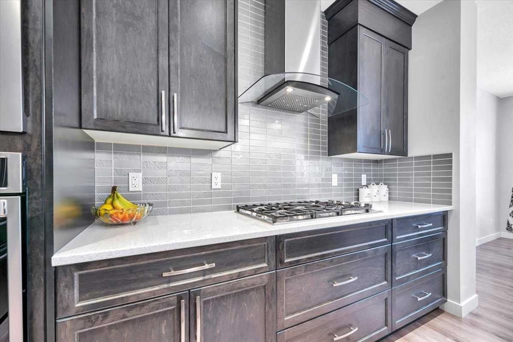 81 Legacy Woods Place Se, Calgary, AB - Indoor Photo Showing Kitchen With Upgraded Kitchen