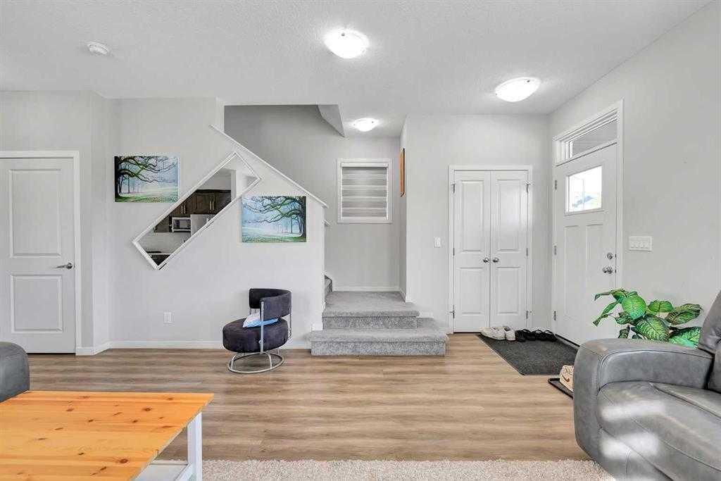 103 Dawson Harbour Hill, Chestermere, AB - Indoor Photo Showing Other Room