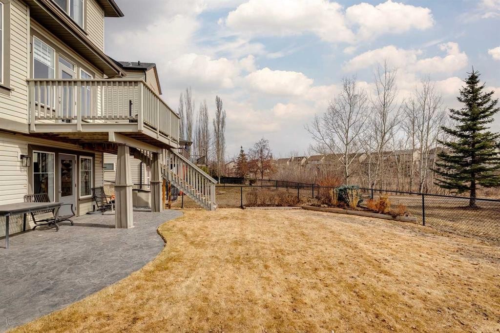 15 Copperfield Close Se, Calgary, AB - Outdoor
