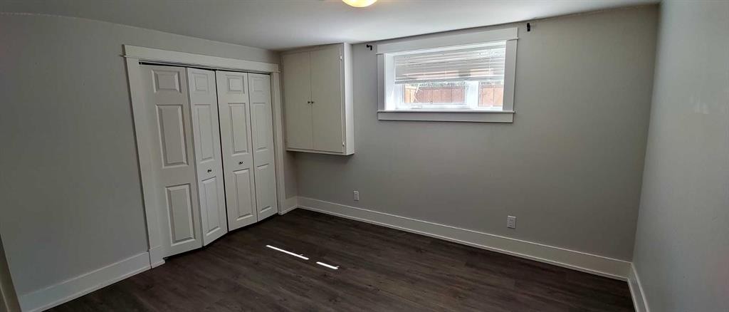 9836 Elbow Drive Sw, Calgary, AB - Indoor Photo Showing Other Room