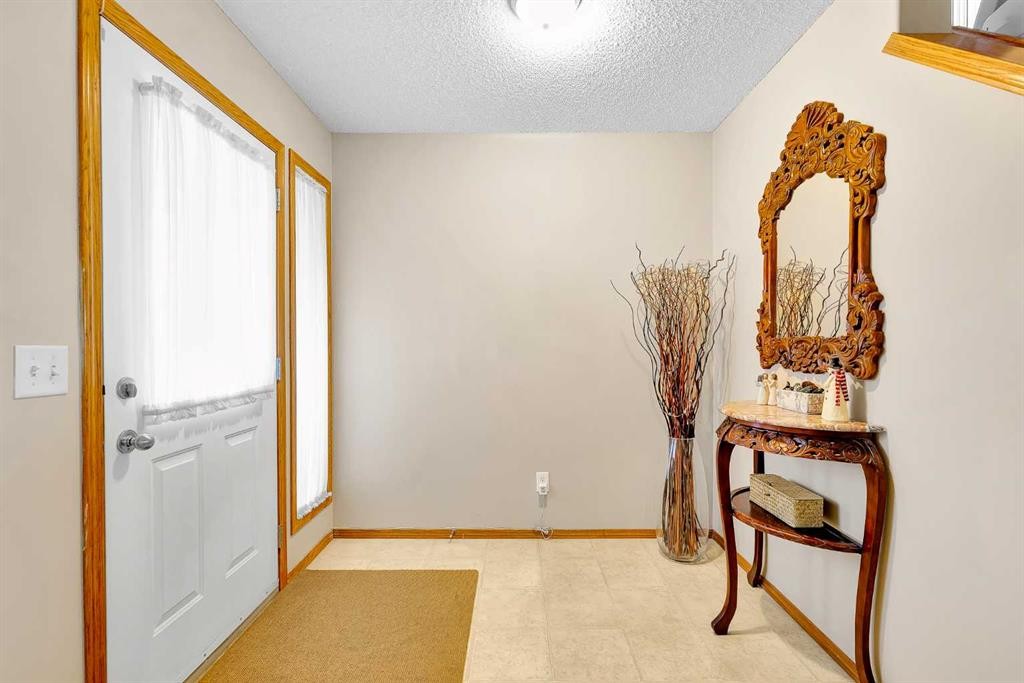 132 Saddletree Close Ne, Calgary, AB - Indoor Photo Showing Other Room
