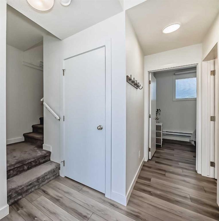 35 Spring Creek Common Sw, Calgary, AB - Indoor Photo Showing Other Room