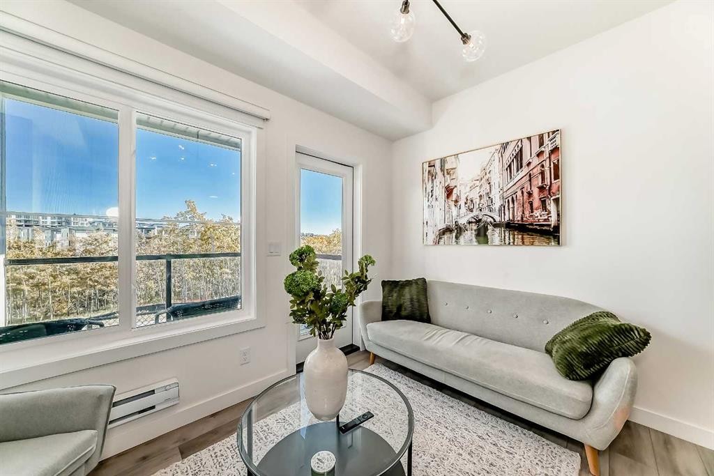 35 Spring Creek Common Sw, Calgary, AB - Indoor Photo Showing Living Room
