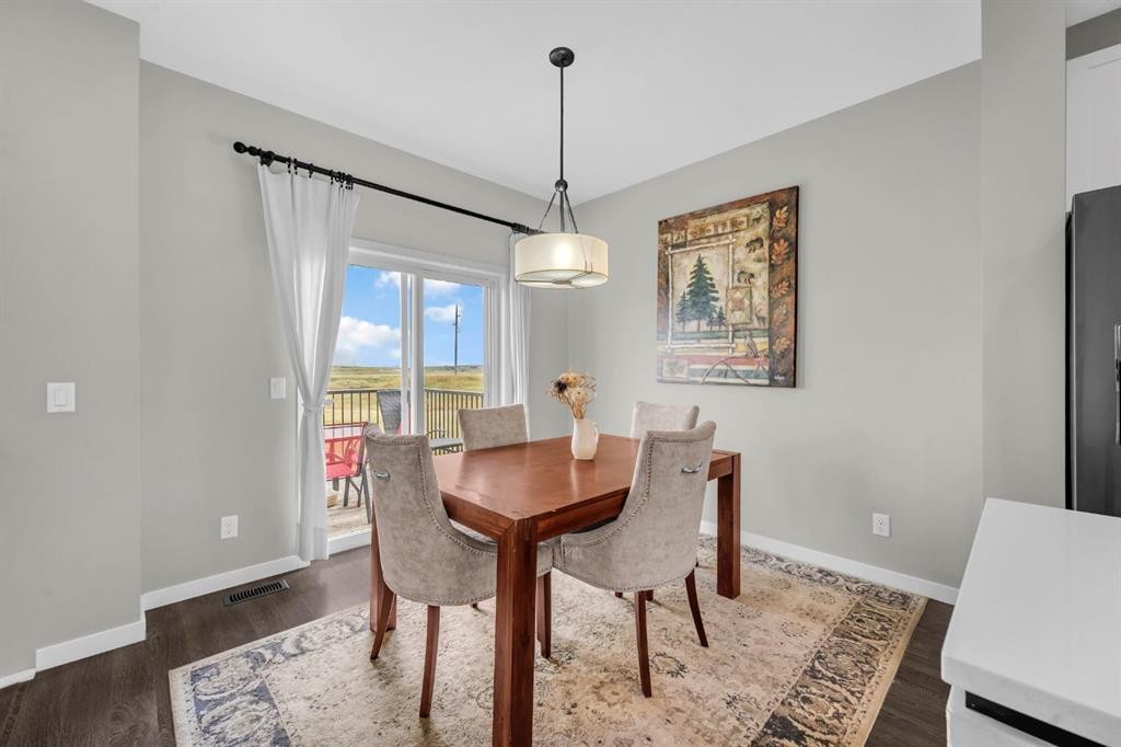 50 Copperstone Common Se, Calgary, AB - Indoor Photo Showing Dining Room