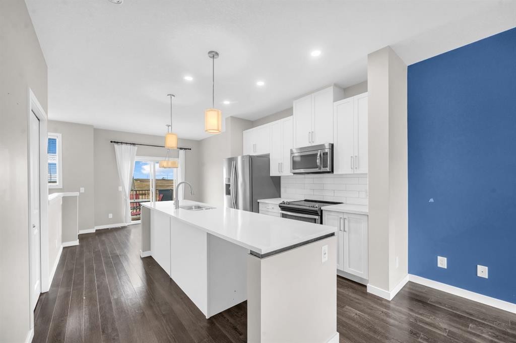 50 Copperstone Common Se, Calgary, AB - Indoor Photo Showing Kitchen With Upgraded Kitchen