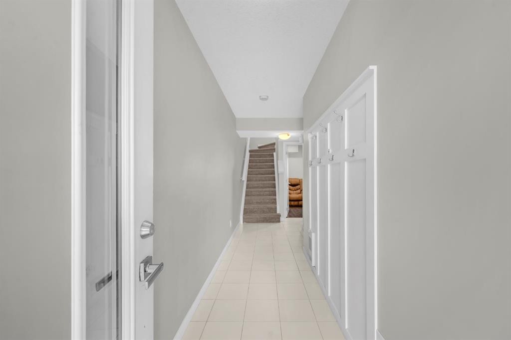 50 Copperstone Common Se, Calgary, AB - Indoor Photo Showing Other Room