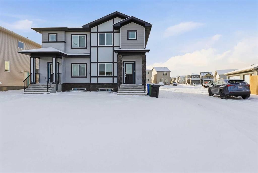 21 Cornerbrook Lane Ne, Calgary, AB - Indoor Photo Showing Bathroom