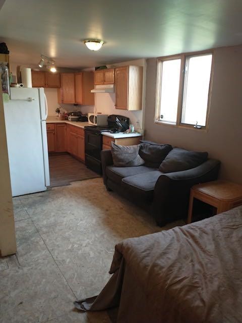 118 Main Street, Chauvin, AB