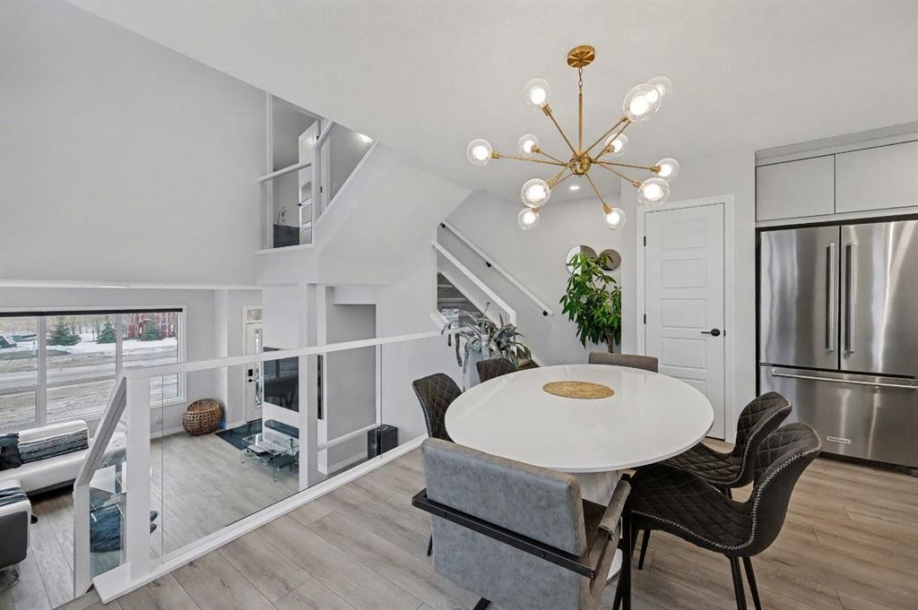 1882 Rangeview Drive Se, Calgary, AB - Indoor Photo Showing Dining Room