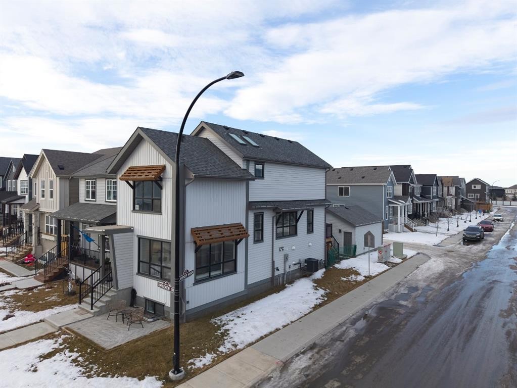 1882 Rangeview Drive Se, Calgary, AB - Outdoor