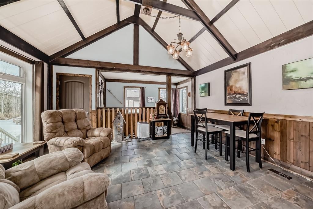 3 Kaylee Crescent, White Sands, AB - Indoor